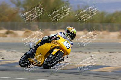 media/Mar-13-2022-SoCal Trackdays (Sun) [[112cf61d7e]]/Turn 2 (130pm)/